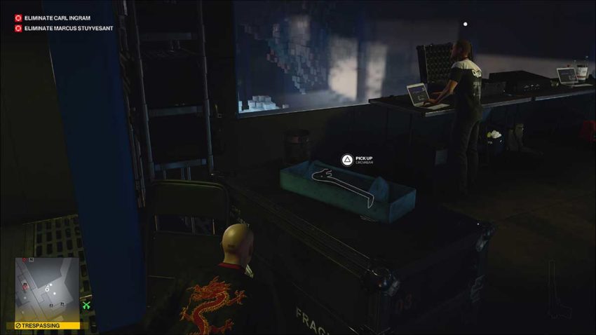 crowbar-hitman-3