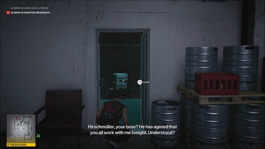 projection-back-door-hitman-3