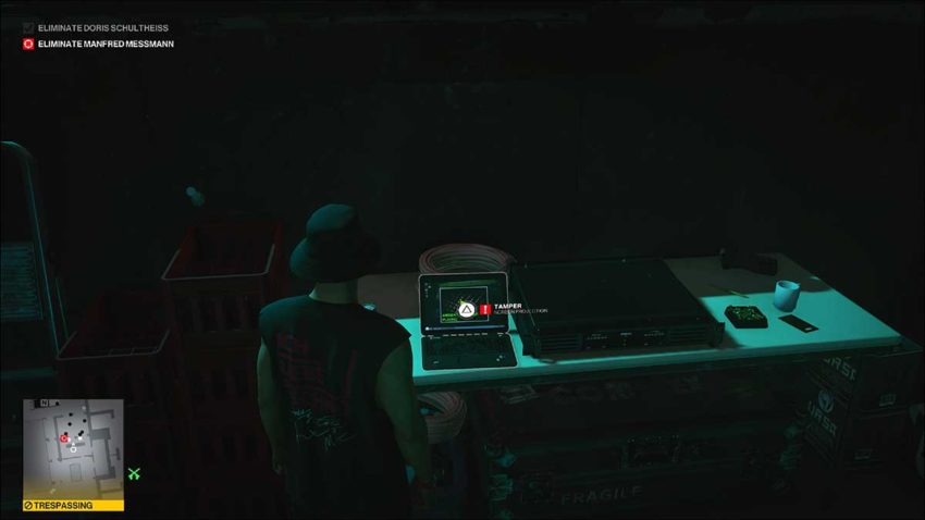 tamper-with-projection-hitman-3