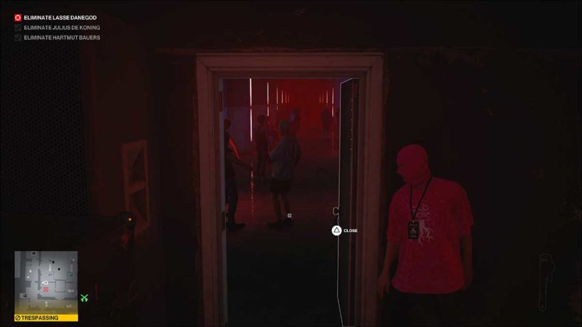 exit-the-area-hitman-3